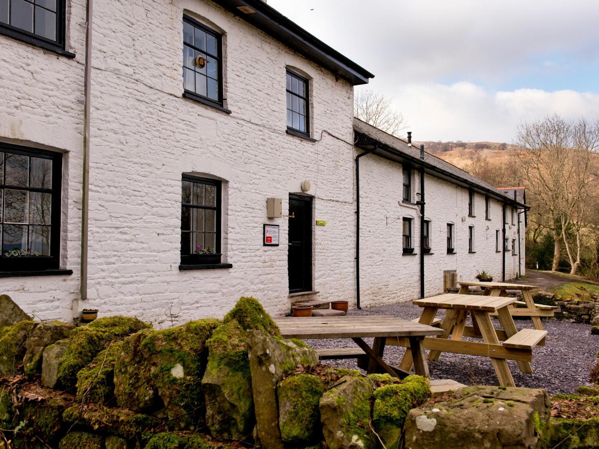 Ostello Yha Brecon Beacons Esterno foto